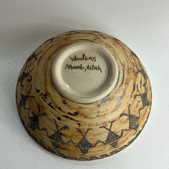Andrea Winters Art Pottery Bowl 9.5" Folk Art Native American Pottery - Picture 8 of 15